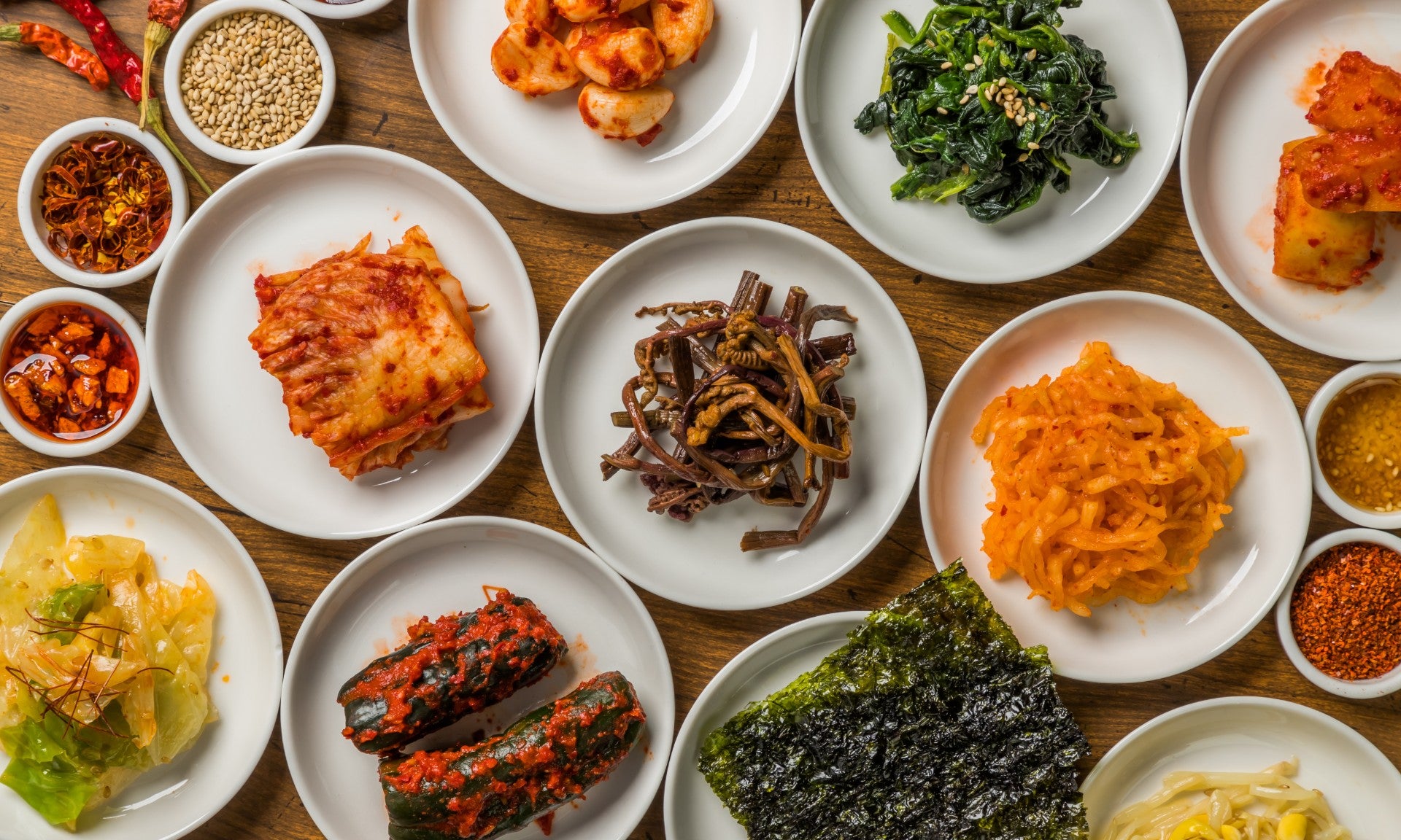 https://umamicart.com/cdn/shop/articles/From-rich-braised-meats-to-light-and-healthy-salads-banchan-bring-excitement-variety-and-balance-to-the-table.-Norikko_Shutterstock_2048x2048.jpg?v=1649965626